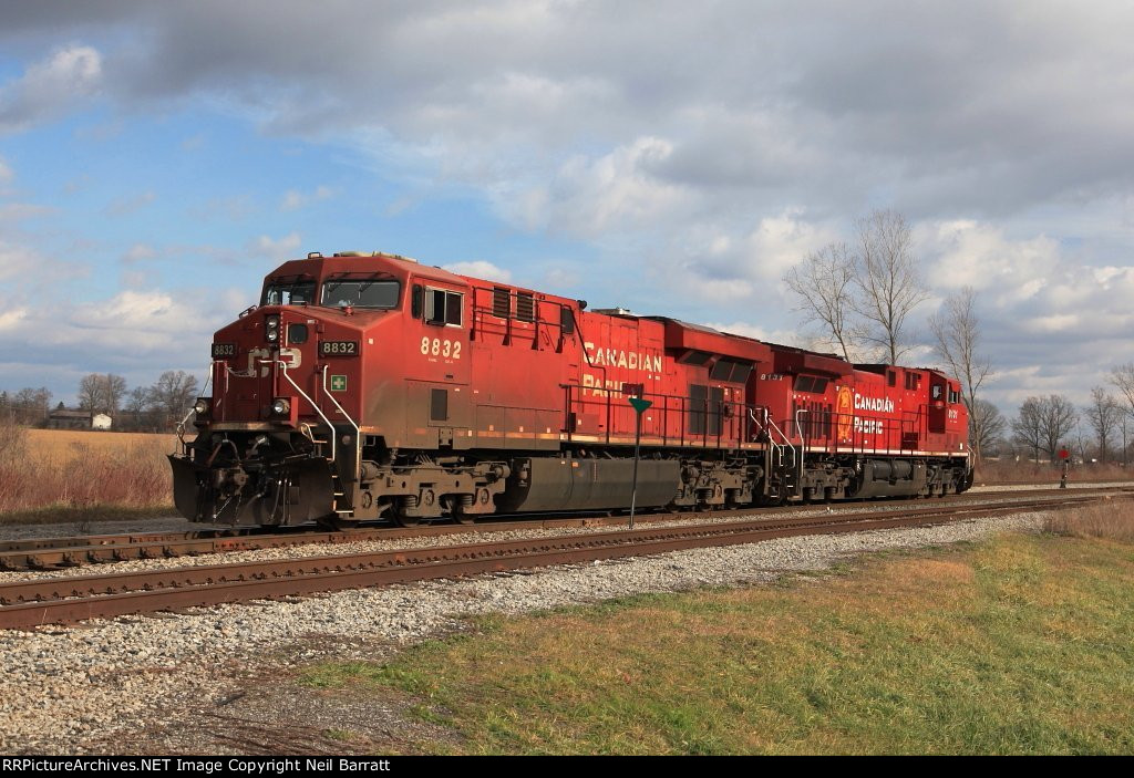 CP 8832